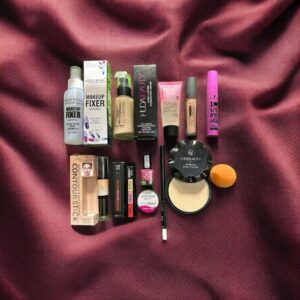 LADIESMAKEUPKITSET