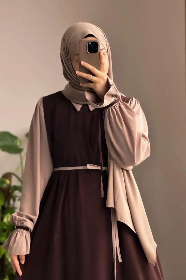 Muslimaat_Abaya