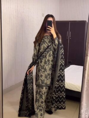 Women's 3Pc Lawn Digital Printed Unstitched Suits