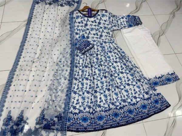 Women's 3Pc Stitched Printed Lawn Maxi Suits