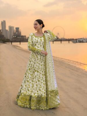 Women's 3Pc Stitched Printed Lawn Maxi Suits