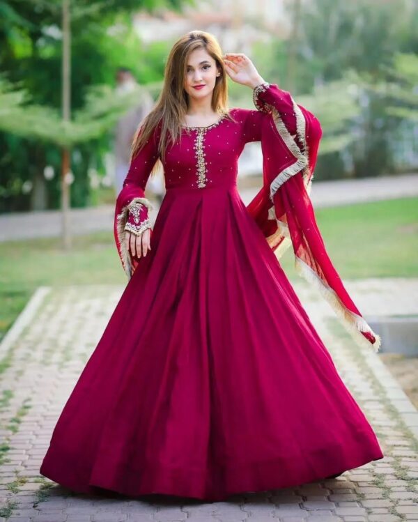 Women's 3Pc Stitched Chiffon Embroidery Maxi Suits