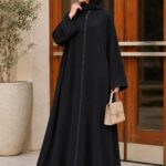 Abaya for Muslimat Nida Plain Classic-Black