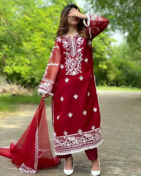 Women's 3Pc Stitched Organza Embroidered Stylish Suits -Color Maroon