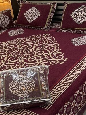 Double Bedsheet 4Pc Embroidered Velvet Jacquard Color Maroon